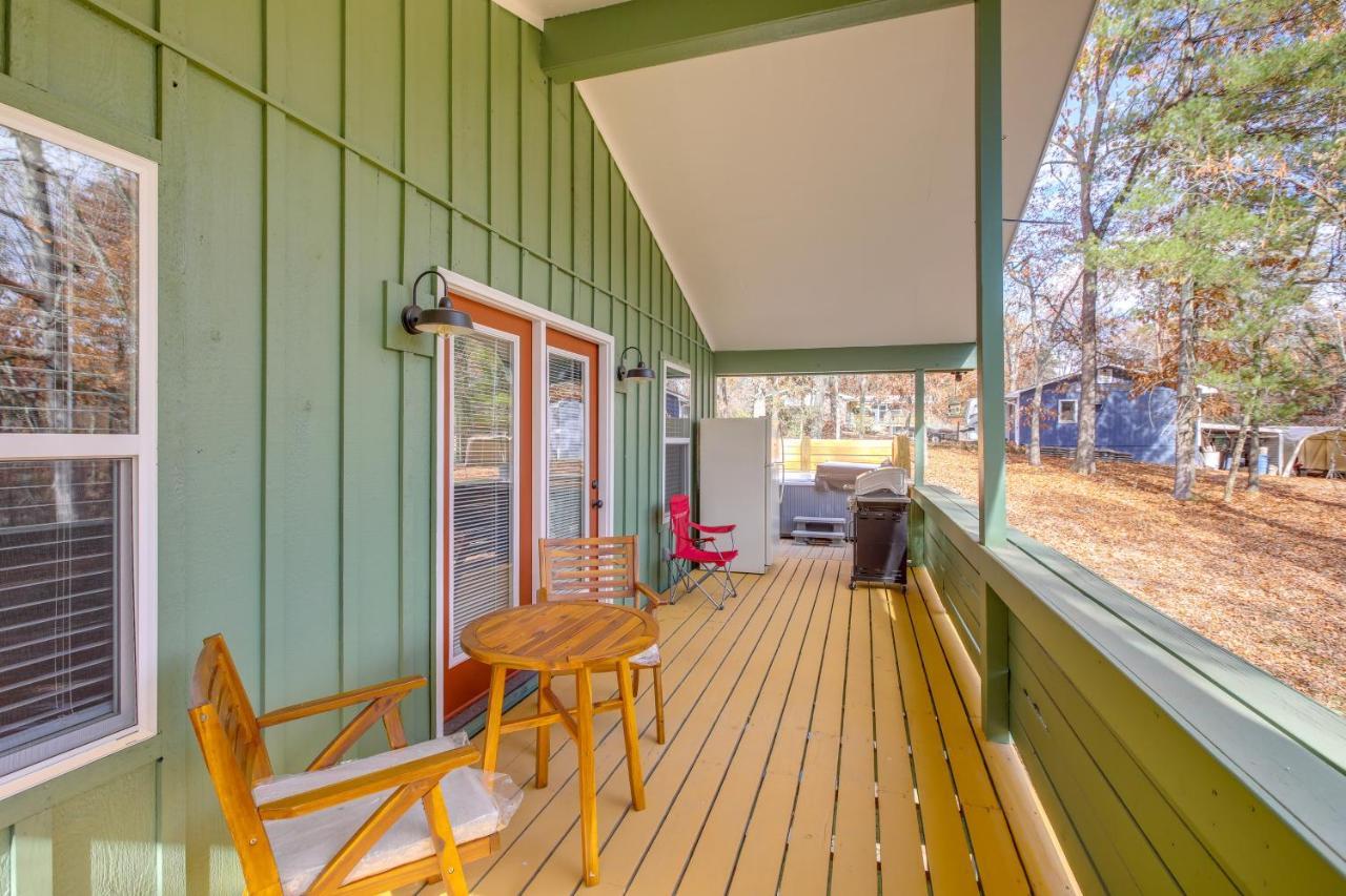 Pet-Friendly Chattanooga Cabin With Hot Tub And Kayaks Exterior photo